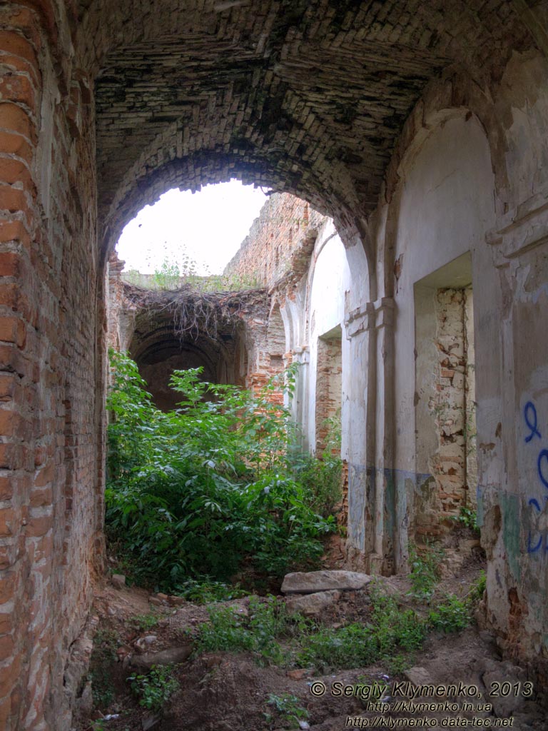 Хмельницкая область, Изяслав. Фото. Галерея дворца Заславских.