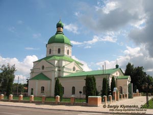 Глухов, Сумская область. Фото. Спасо-Преображенская церковь - памятник истории, архитектуры и градостроения, 1765 год.