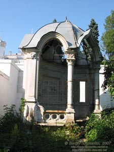 Шаровка, Харьковская область. Усадьба XIX в. Парк, Беседка.