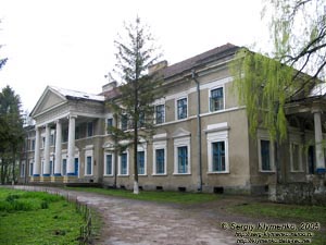 Плотыча. Дворец, памятник архитектуры 1720 г.