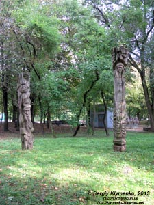 Ровно. Фото. Парк культуры и отдыха им. Т. Г. Шевченко. Парковая скульптура.