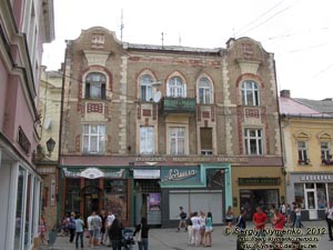 Ужгород. Фото. На улице Корзо.