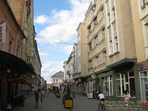 Ужгород. Фото. На улице Корзо.