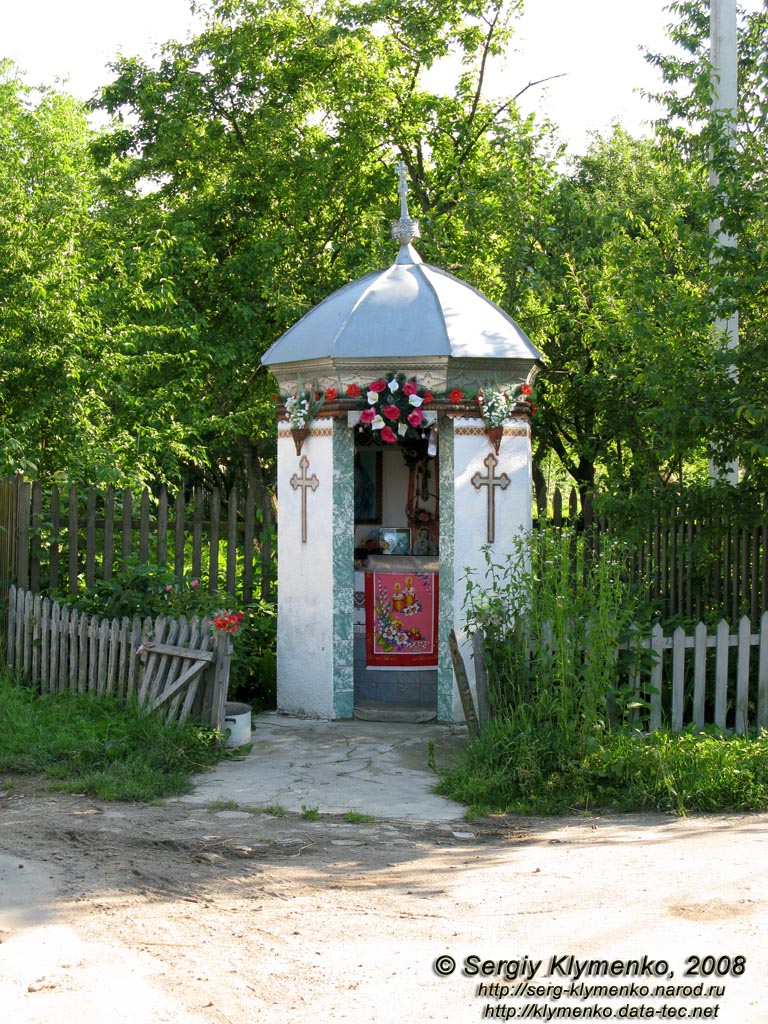 Яблунов, Ивано-Франковская область. Часовенка.