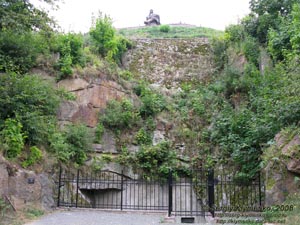 Житомирщина. Коростень. Фото. Военно-исторический комплекс «Скала».