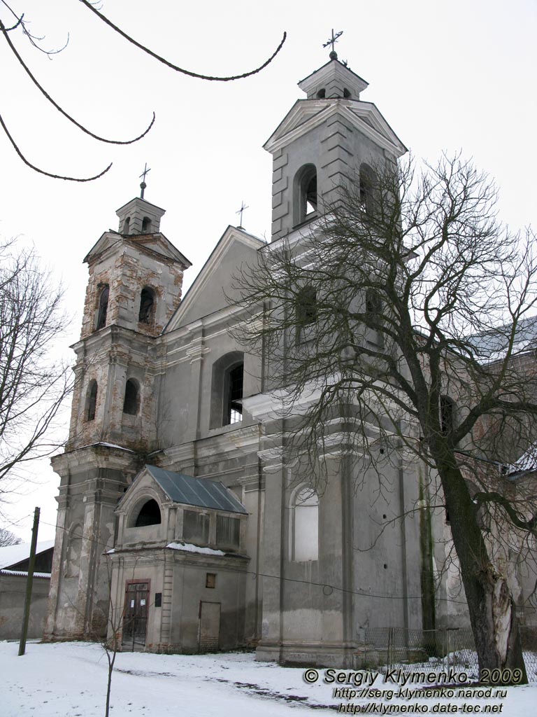 Волынь. Берестечко. Фото. Свято-Троицкий костел (1765 год).