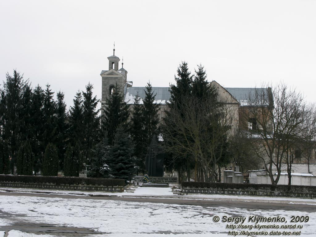 Волынь. Берестечко. Фото. Свято-Троицкий костел (1765 год).