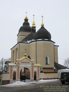 Ивано-Франковская область. Рогатин. Фото. Храм Рождества Пресвятой Богородицы, памятник архитектуры XII-XVIII веков (восточный фасад).