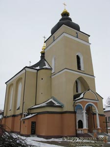 Ивано-Франковская область. Рогатин. Фото. Храм Рождества Пресвятой Богородицы, памятник архитектуры XII-XVIII веков (западный фасад).