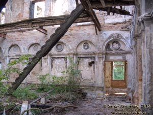 Львовщина. Село Тартаков. Фото. Дворец в Тартакове. Вид здания изнутри.