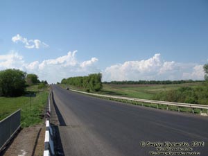 Зборов (Тернопольская область). Фото. Тут, на берегах речки Стрыпа, в 1649 году проходила Зборовская битва.