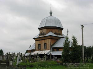 Жолква. Фото. Церковь Рождества Пресвятой Девы Марии (Церковь Рождества Богородицы) в Винниках, 1705 год (ул. Ивана Франко).