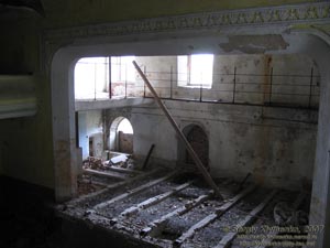 Фото. Червоное. Дворец Терещенко. Памятник архитектуры XIX века. Парадный (главный) зал.