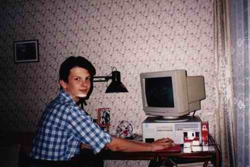 Вдома, 1998 рік