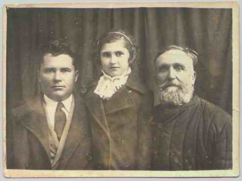 Хлебановы Иван, Жанна, Роман, 1938 год.